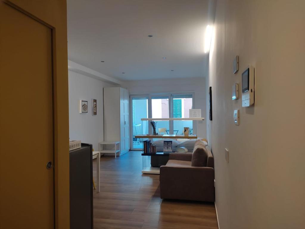 Domus13-With Private Parking Appartement Bari Buitenkant foto