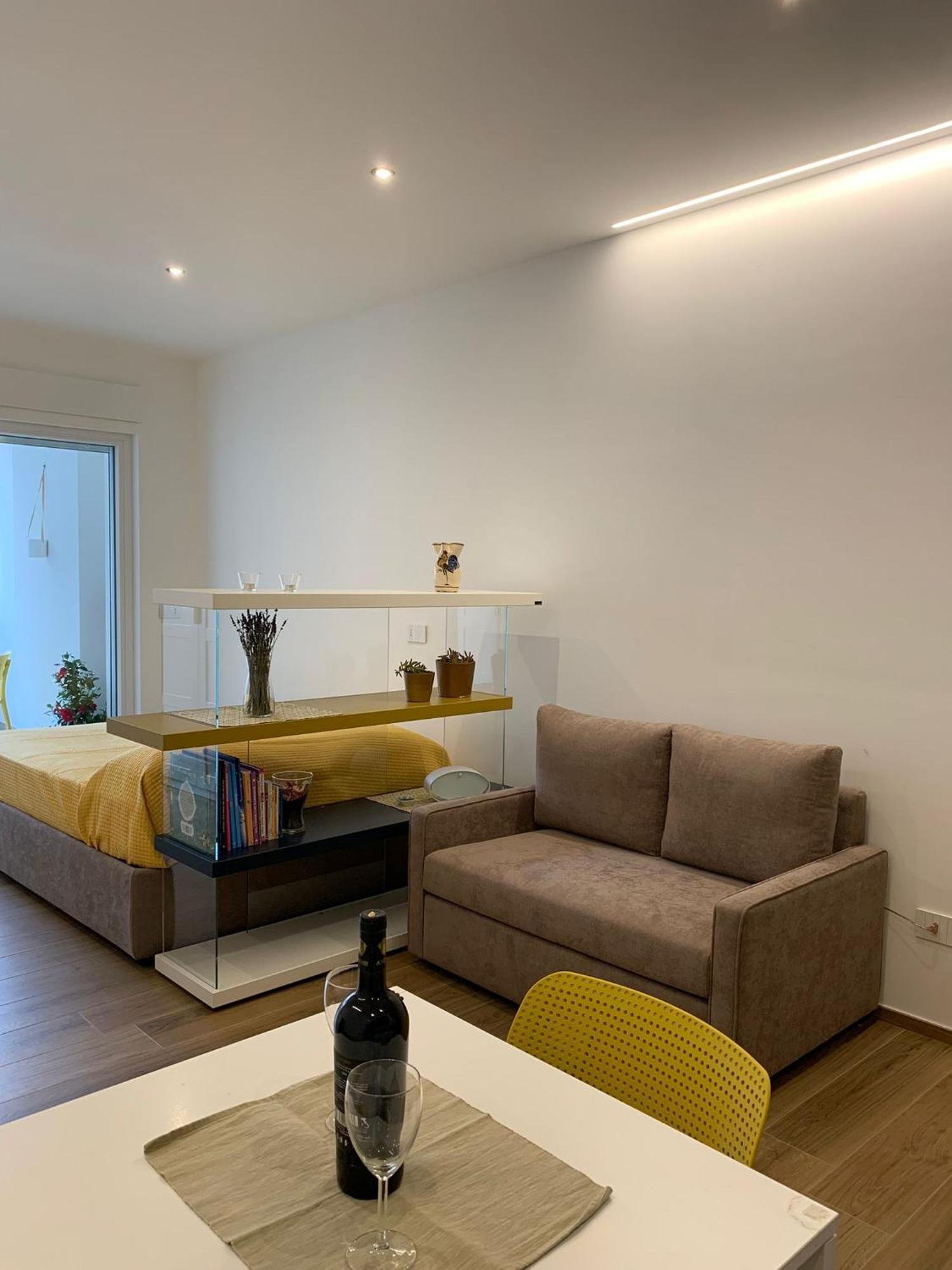 Domus13-With Private Parking Appartement Bari Buitenkant foto